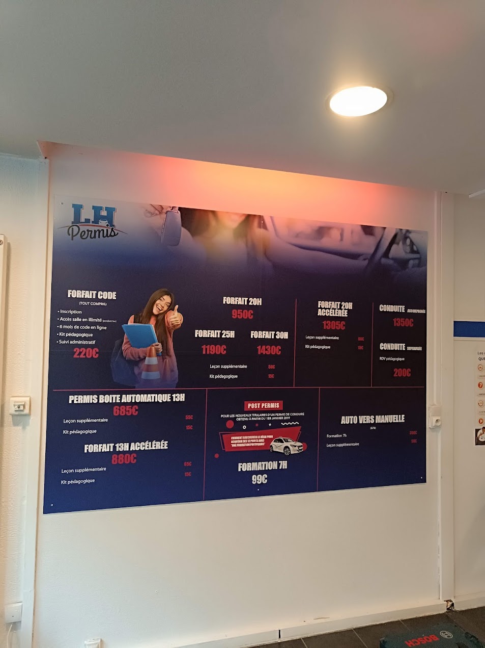 Panneau tarifaire grand format auto-école LH Permis Le Havre - Peppergraphik