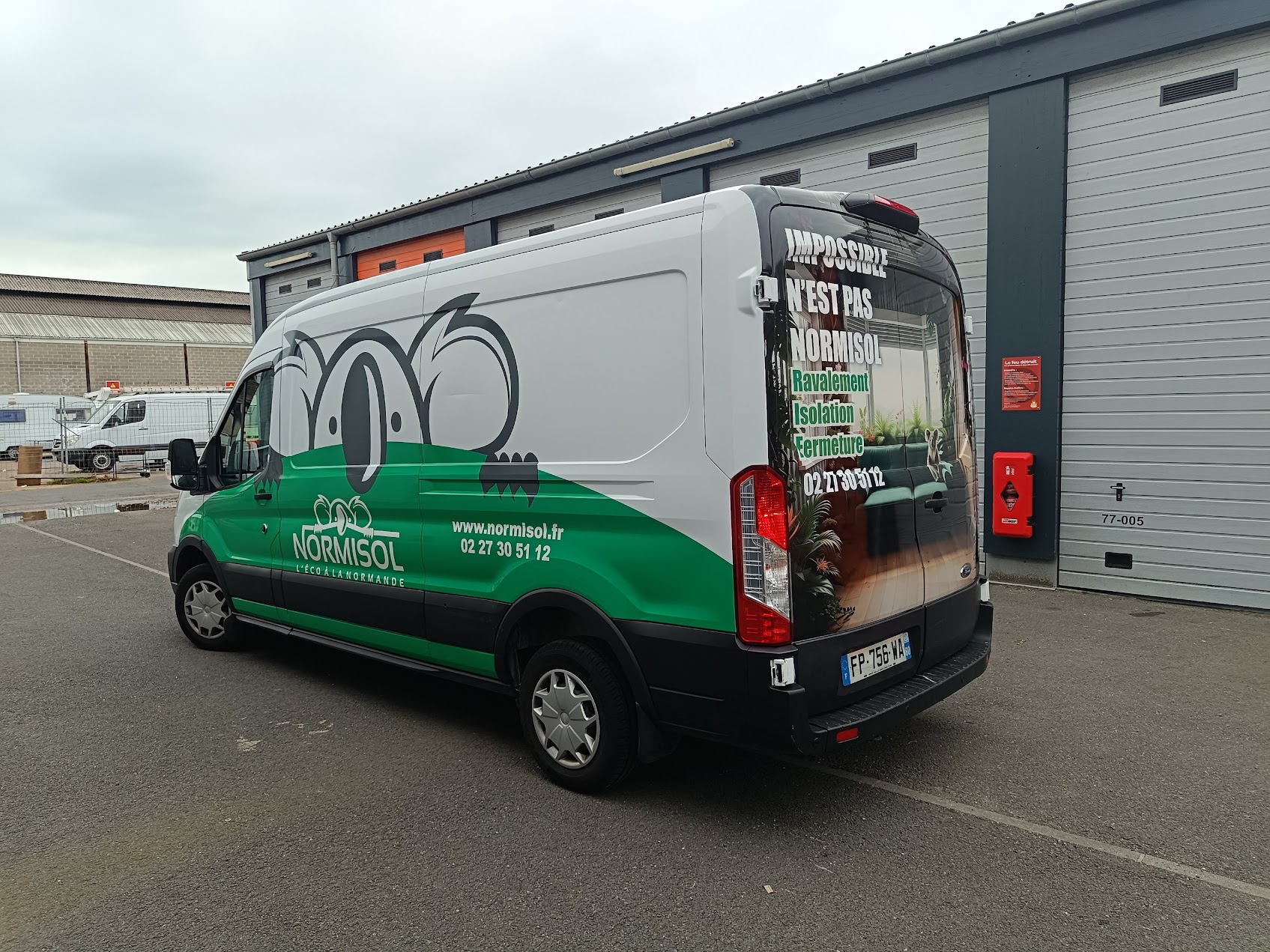 Marquage véhicule Ford Transit Normisol covering vert et blanc Rouen